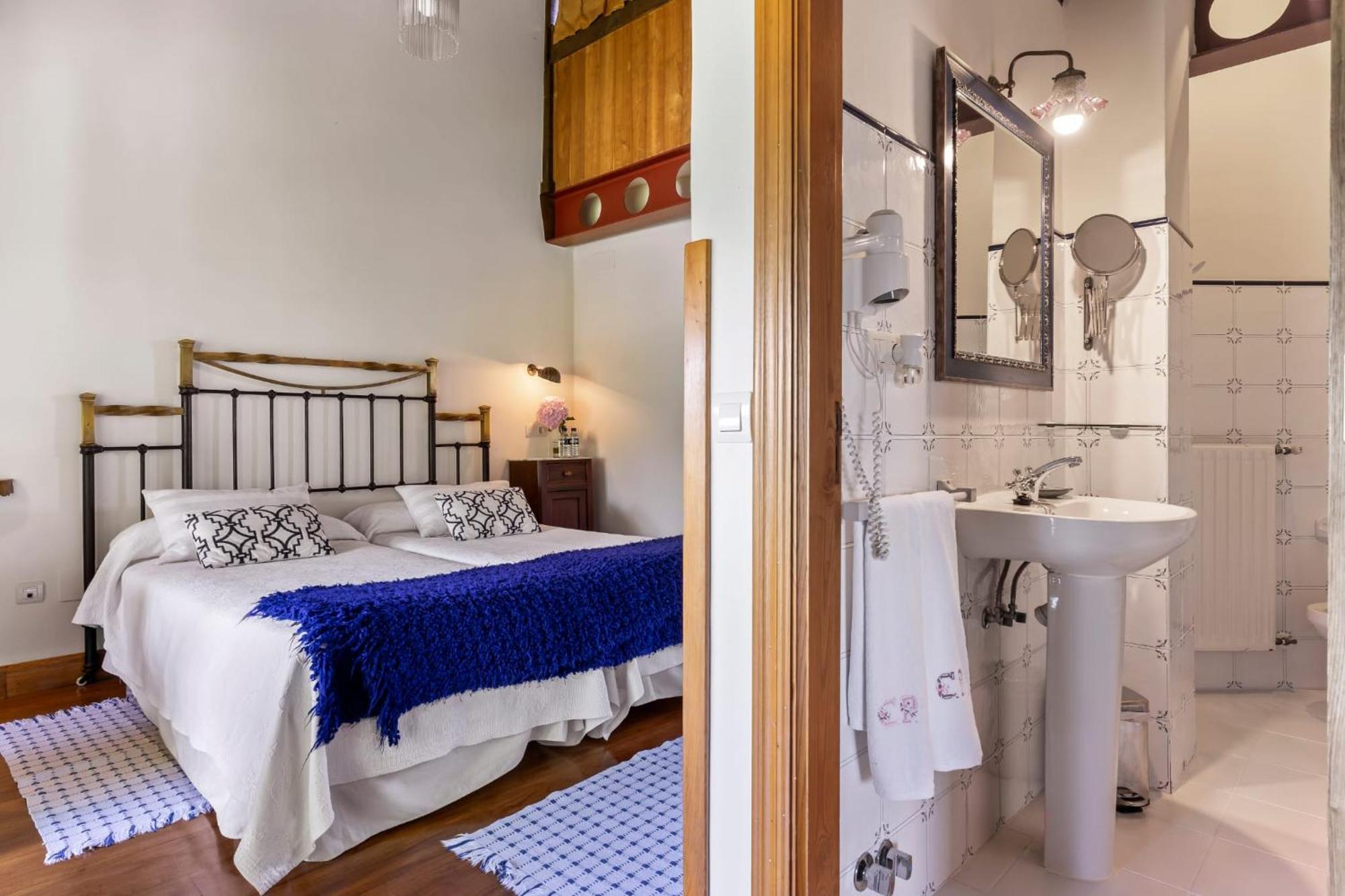 Casa Peleyon Bed & Breakfast Castropol Luaran gambar