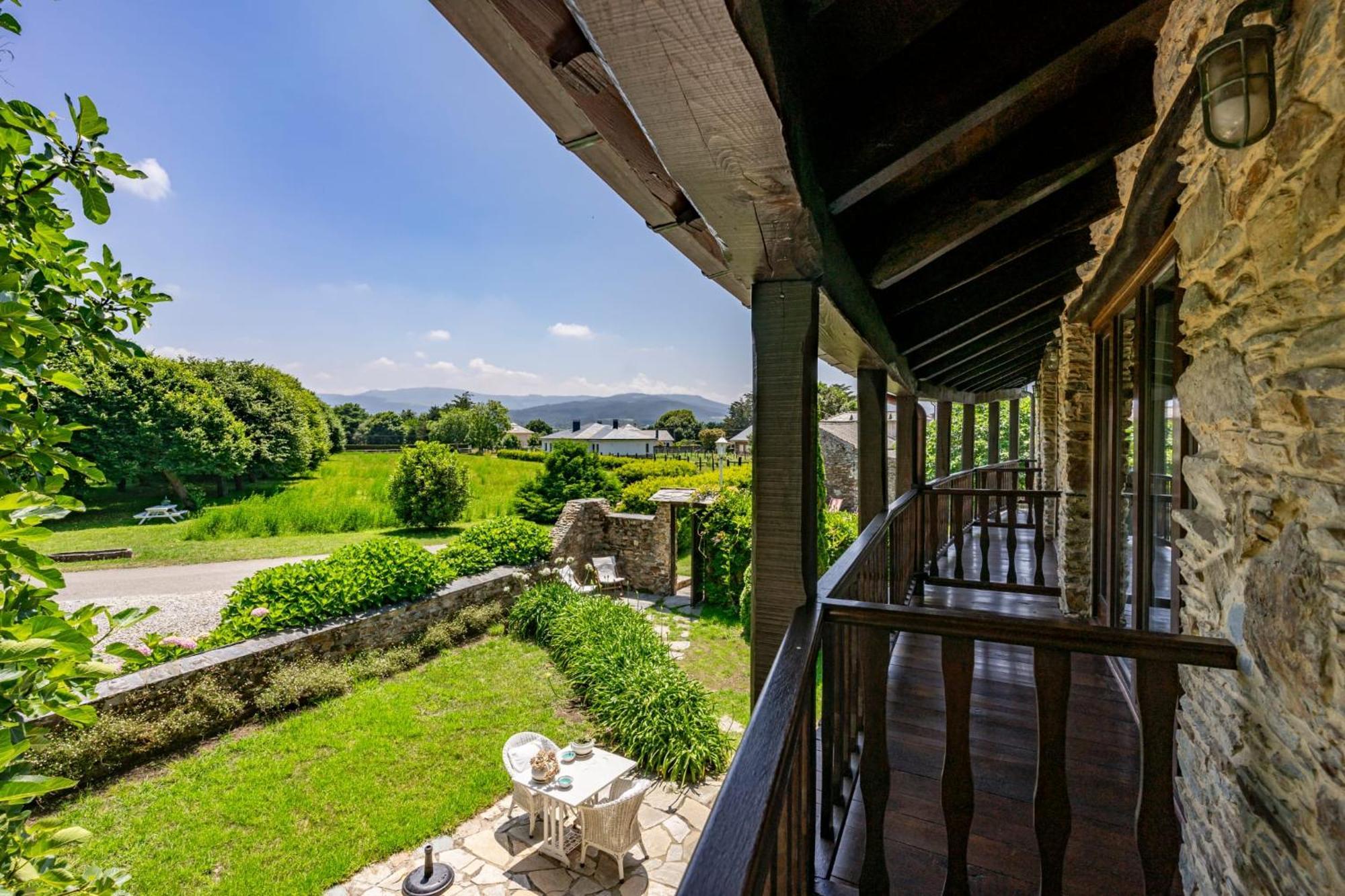 Casa Peleyon Bed & Breakfast Castropol Luaran gambar